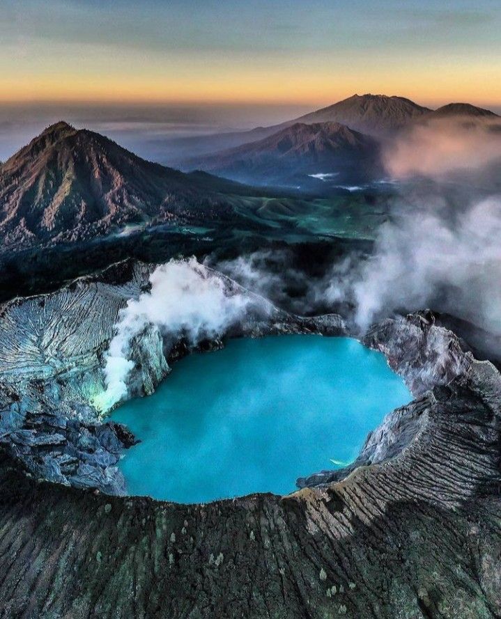 Gunung Ijen Blue Fire